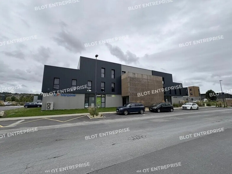 Bureau dans Landerneau à vendre - Photo de l’immeuble – Image 1 sur 8
