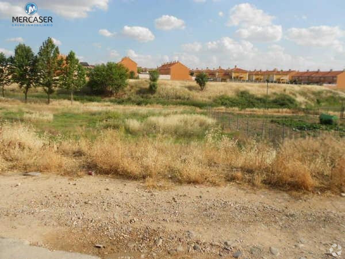 Terrain dans Torrejón del Rey, Guadalajara à vendre Photo principale– Image 1 sur 27