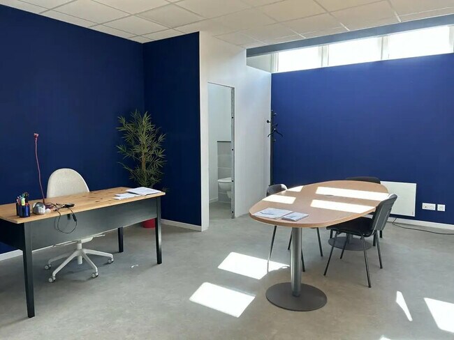 Plus de détails pour 13 Rue André Fruchard, Maxéville - Bureau à vendre