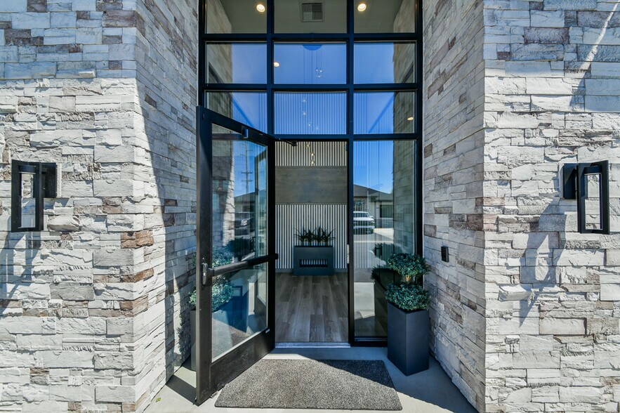 3169 W Belltower Dr, Meridian, ID à vendre - Photo de l’immeuble – Image 2 sur 44