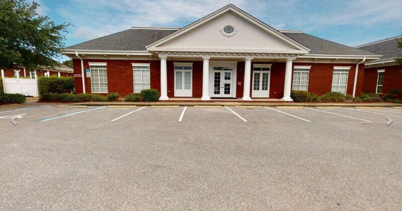 2053 Navarre Park Ln, Navarre, FL à vendre - Photo de l’immeuble – Image 1 sur 6