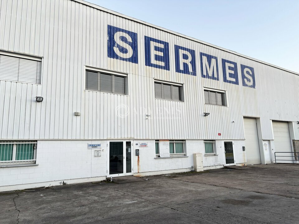 Industriel/Logistique dans Strasbourg à louer Photo de l’immeuble– Image 1 sur 13