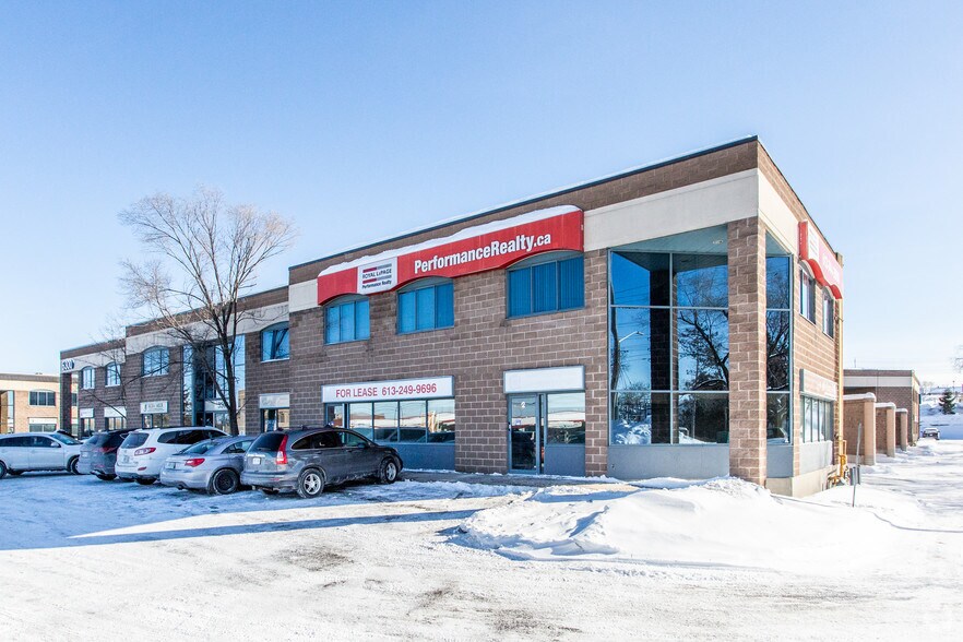 5300 Canotek Rd, Ottawa, ON à louer - Photo de l’immeuble – Image 3 sur 14