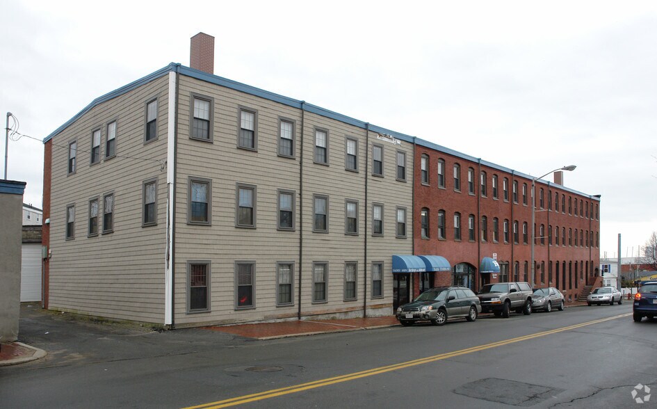 15 Rantoul St, Beverly, MA à louer - Photo de l’immeuble – Image 3 sur 9