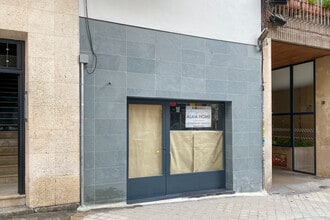 Local commercial dans Madrid, Madrid à louer Photo de la construction– Image 2 sur 2