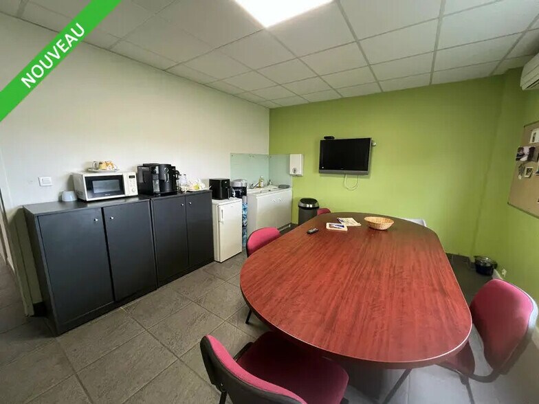 Bureau dans Valence à vendre - Photo intérieure – Image 3 sur 3
