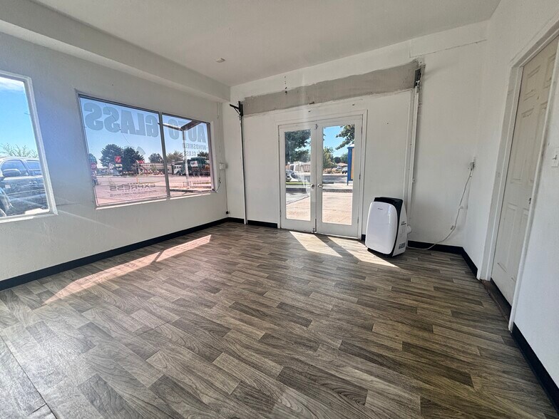 3101 W 10th St, Greeley, CO à louer - Photo de l’immeuble – Image 2 sur 4