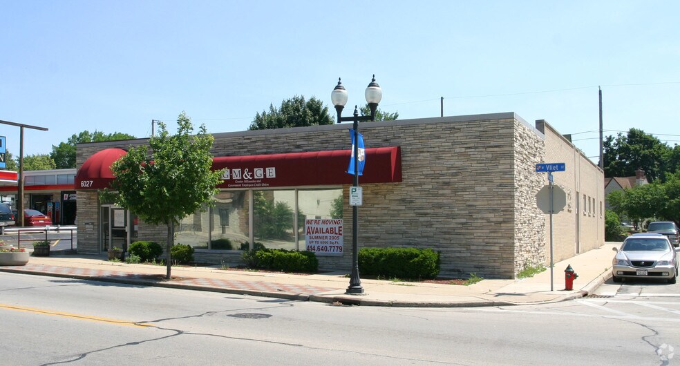 6027 W Vliet St, Milwaukee, WI à vendre - Photo de l’immeuble – Image 2 sur 37