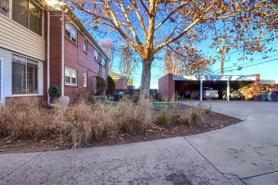 928 S Harrison St, Denver, CO à vendre - Photo de l’immeuble – Image 2 sur 9