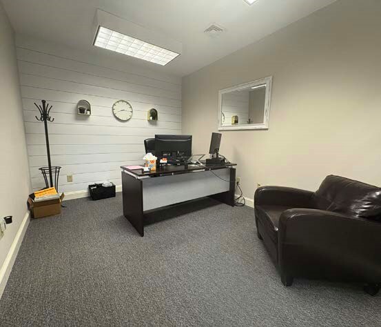 900-920 Gardens Blvd, Charlottesville, VA à louer - Photo intérieure – Image 2 sur 6