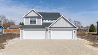 Plus de détails pour 68 E Ash Ln, Milton, WI - Logement à vendre