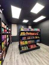 2521 N Lincoln Ave, Chicago, IL à louer Photo intérieure– Image 2 sur 3