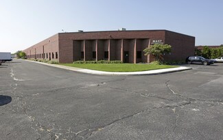 Plus de détails pour 710 Union Pky, Ronkonkoma, NY - Industriel/Logistique à vendre