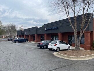 Plus de détails pour 250 Churchill Ct, Woodstock, GA - Local d'activités à louer