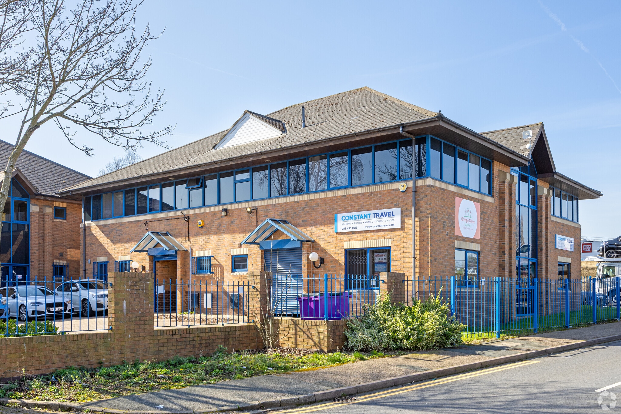 Royds Hall Rd, Leeds à louer Photo principale– Image 1 sur 3