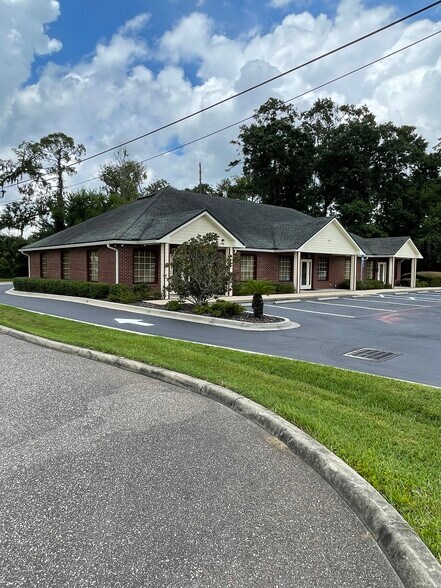 450107-450115 State Road 200, Callahan, FL à louer - Photo de l’immeuble – Image 2 sur 21