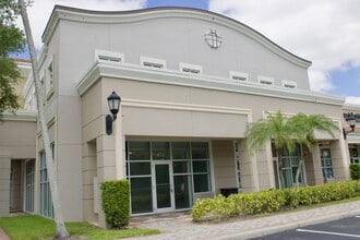 2355 vanderbilt beach Rd, Naples, FL à louer Photo de l’immeuble– Image 1 sur 6