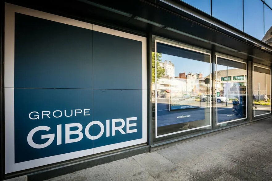 Local commercial dans Nantes à louer - Photo de l’immeuble – Image 1 sur 1
