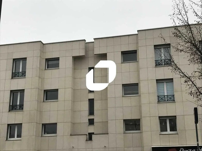 155 Rue Du Président Roosevelt, Saint-Germain-en-Laye à louer - Photo de l’immeuble – Image 1 sur 5