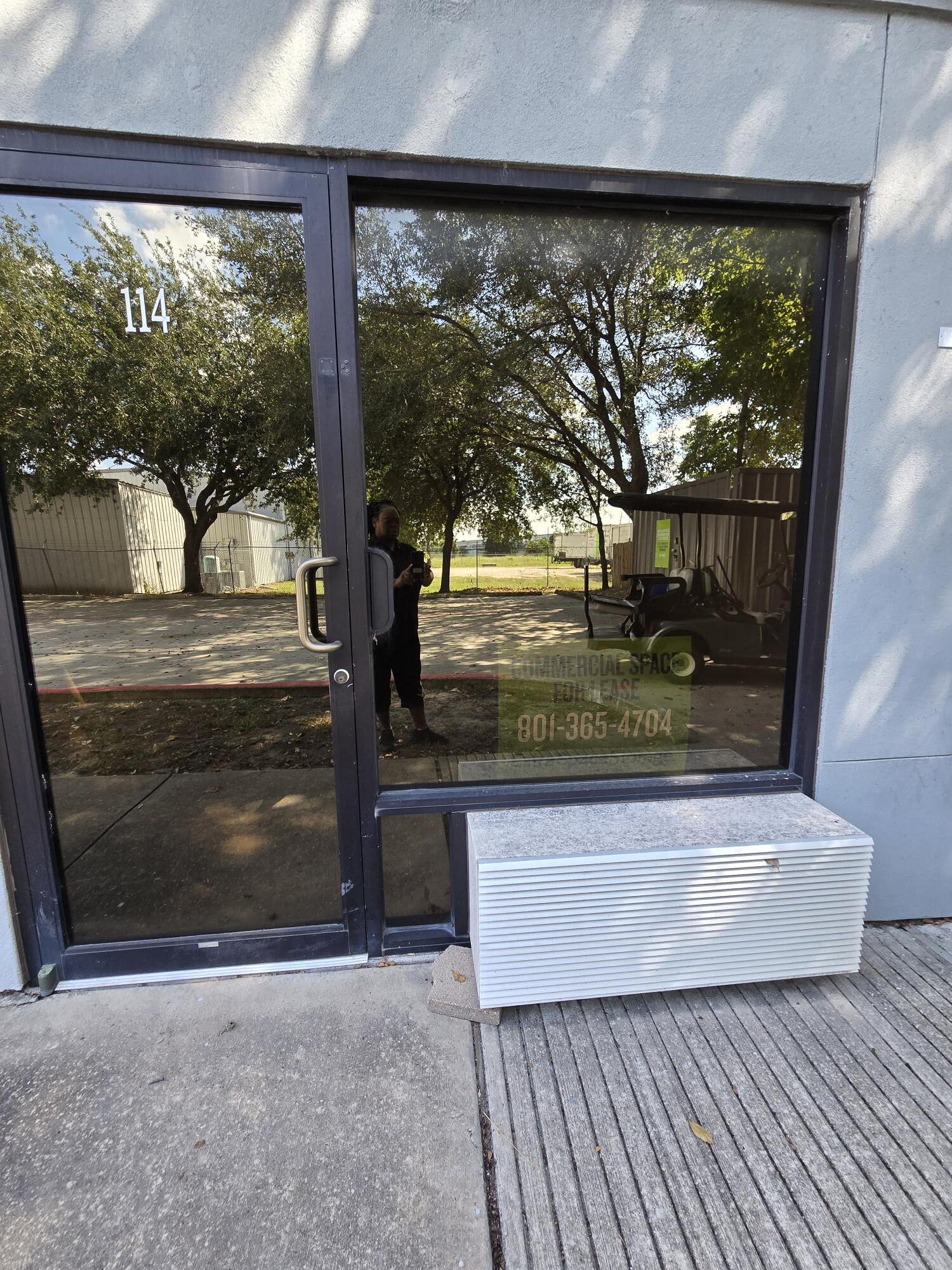 7302 Senate Ave Houston TX 77040, Houston, TX à louer Photo intérieure– Image 1 sur 9