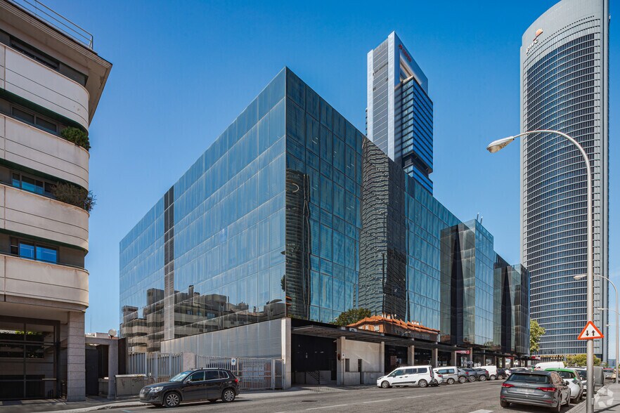 LOOM Castellana, Paseo Castellana, 280, Madrid, Madrid à louer - Photo de l’immeuble – Image 2 sur 4