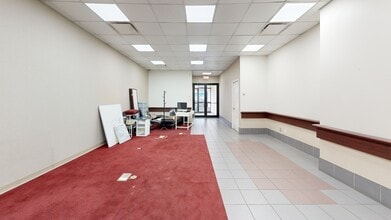 1421 Kings Hwy, Brooklyn, NY à louer Numérisation 3D Matterport– Image 1 sur 14