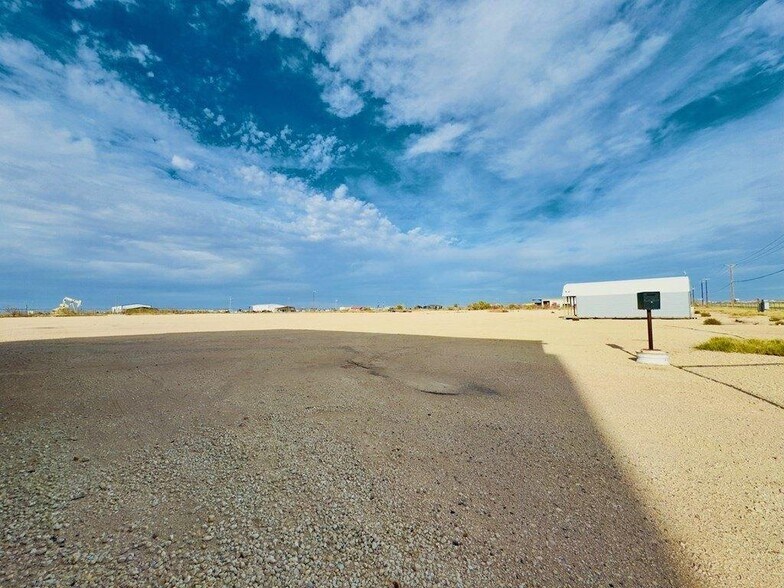 8220 W Interstate 20, Odessa, TX à louer - Photo de l’immeuble – Image 3 sur 14