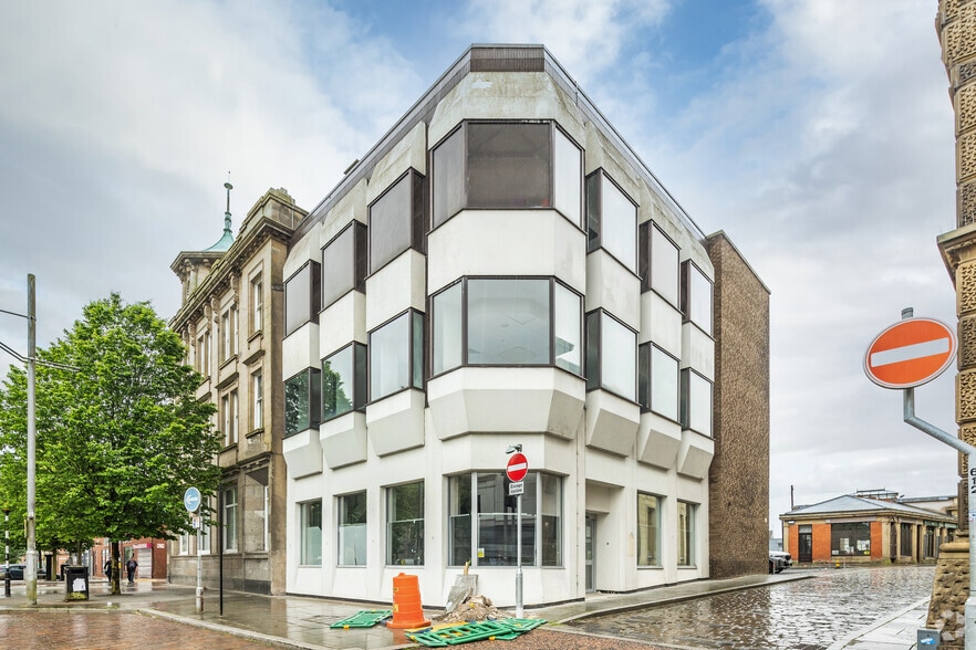 8-14 Darwen St, Blackburn à louer - Photo principale – Image 1 sur 3
