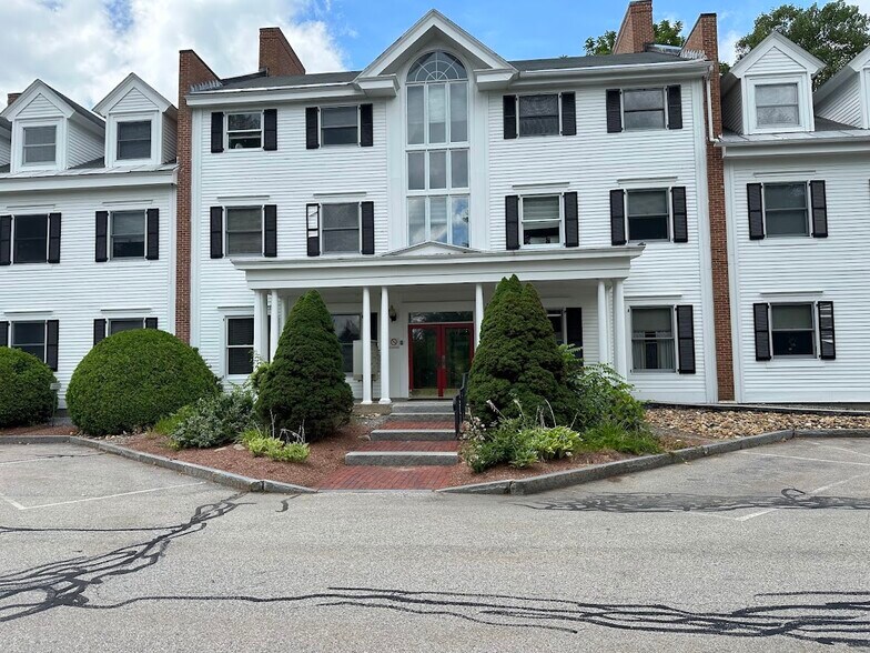 501 South St, Bow, NH à louer - Photo de l’immeuble – Image 3 sur 10