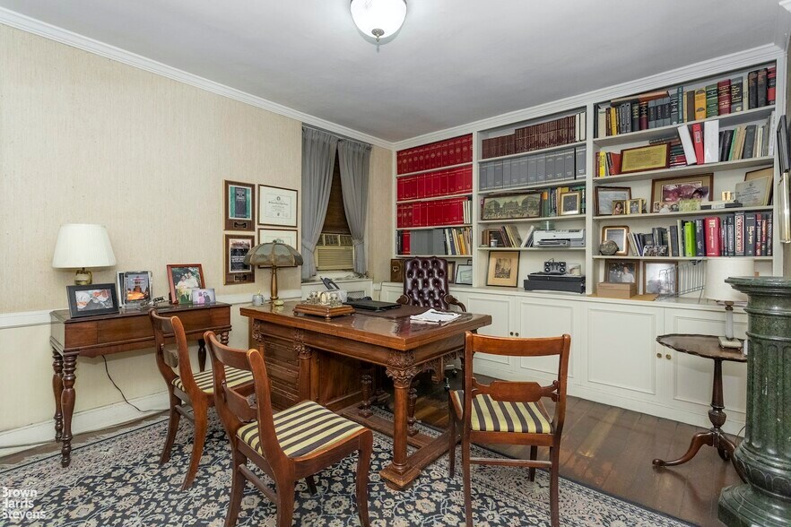 5 E 84th St, New York, NY à vendre - Photo intérieure – Image 3 sur 4