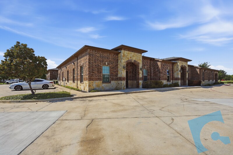 101 Bourland Rd, Keller, TX à louer - Photo de l’immeuble – Image 2 sur 19