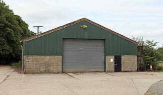Plus de détails pour Wyld Court Farm, Thatcham - Industriel/Logistique à louer