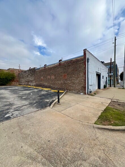 230 22nd St S, Birmingham, AL à vendre - Photo de l’immeuble – Image 3 sur 3