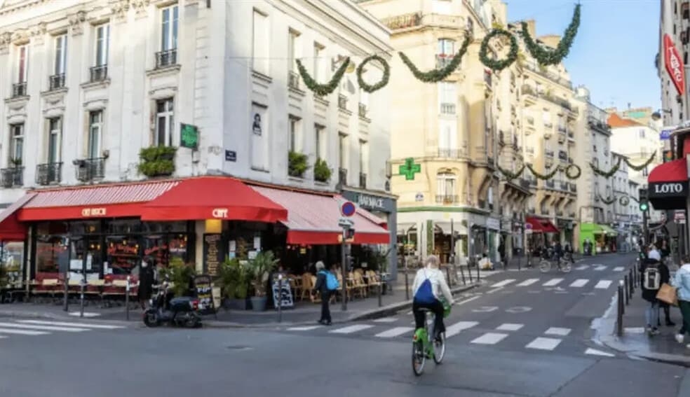 Local commercial dans Paris à louer - Photo de l’immeuble – Image 3 sur 4