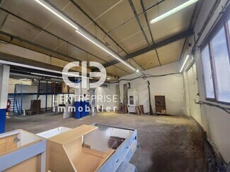 Plus de détails pour Industriel/Logistique à louer