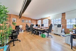 Plus de détails pour 7-13 Cottons Gdns, Londres - Bureau à louer