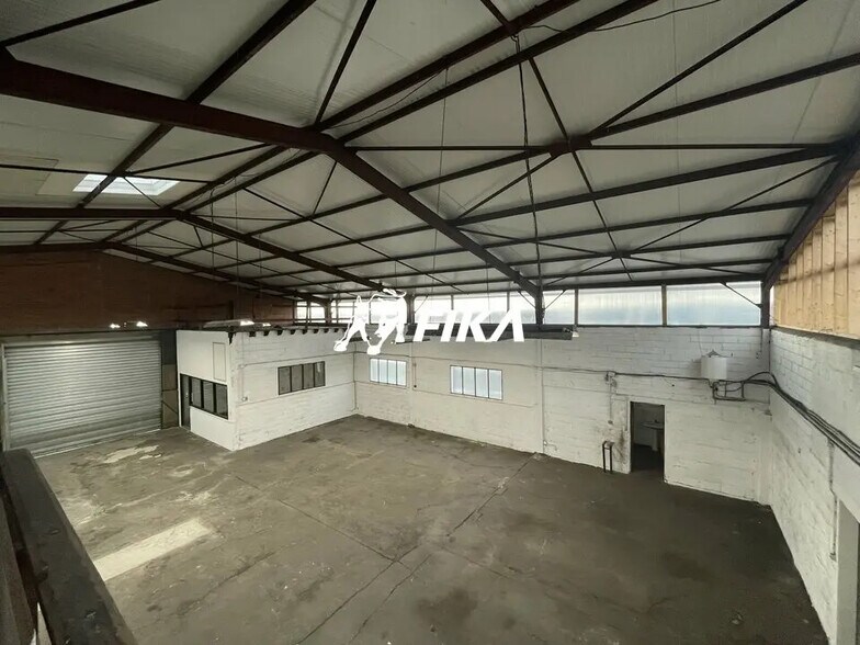 Local d’activités dans Odars à louer - Photo de l’immeuble – Image 2 sur 11