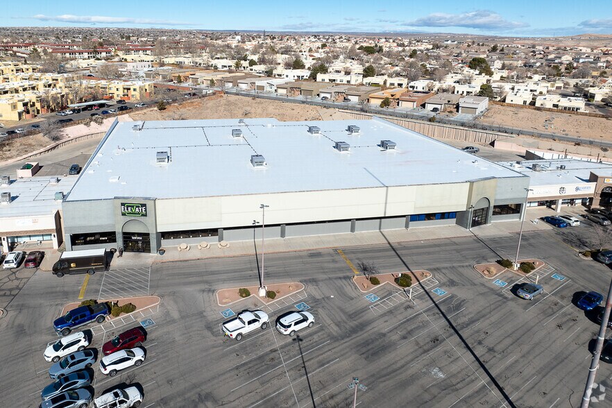 3301 Southern Blvd SE, Rio Rancho, NM à vendre - Photo de l’immeuble – Image 2 sur 14
