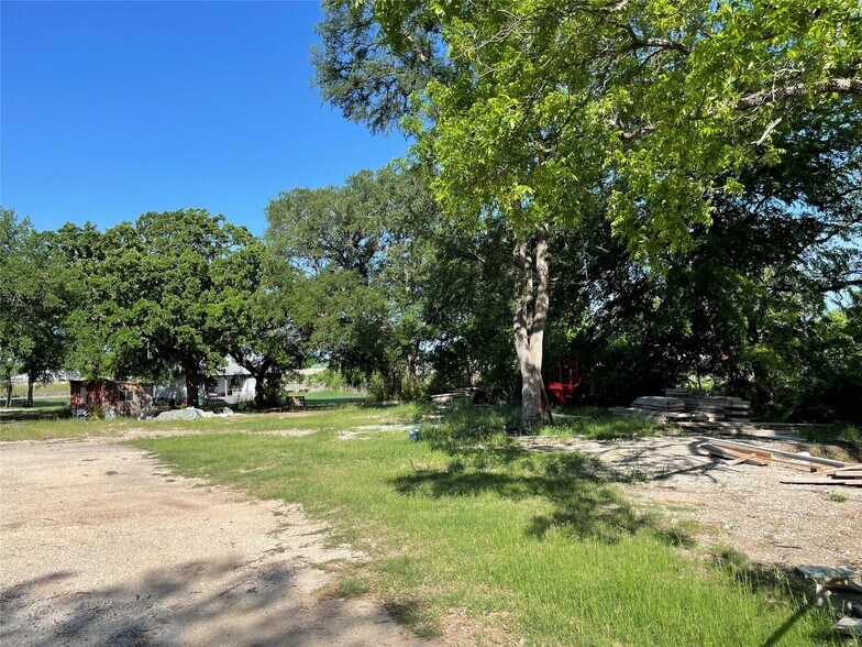 9600 Jacksboro Hwy, Fort Worth, TX à louer - Photo de l’immeuble – Image 2 sur 9