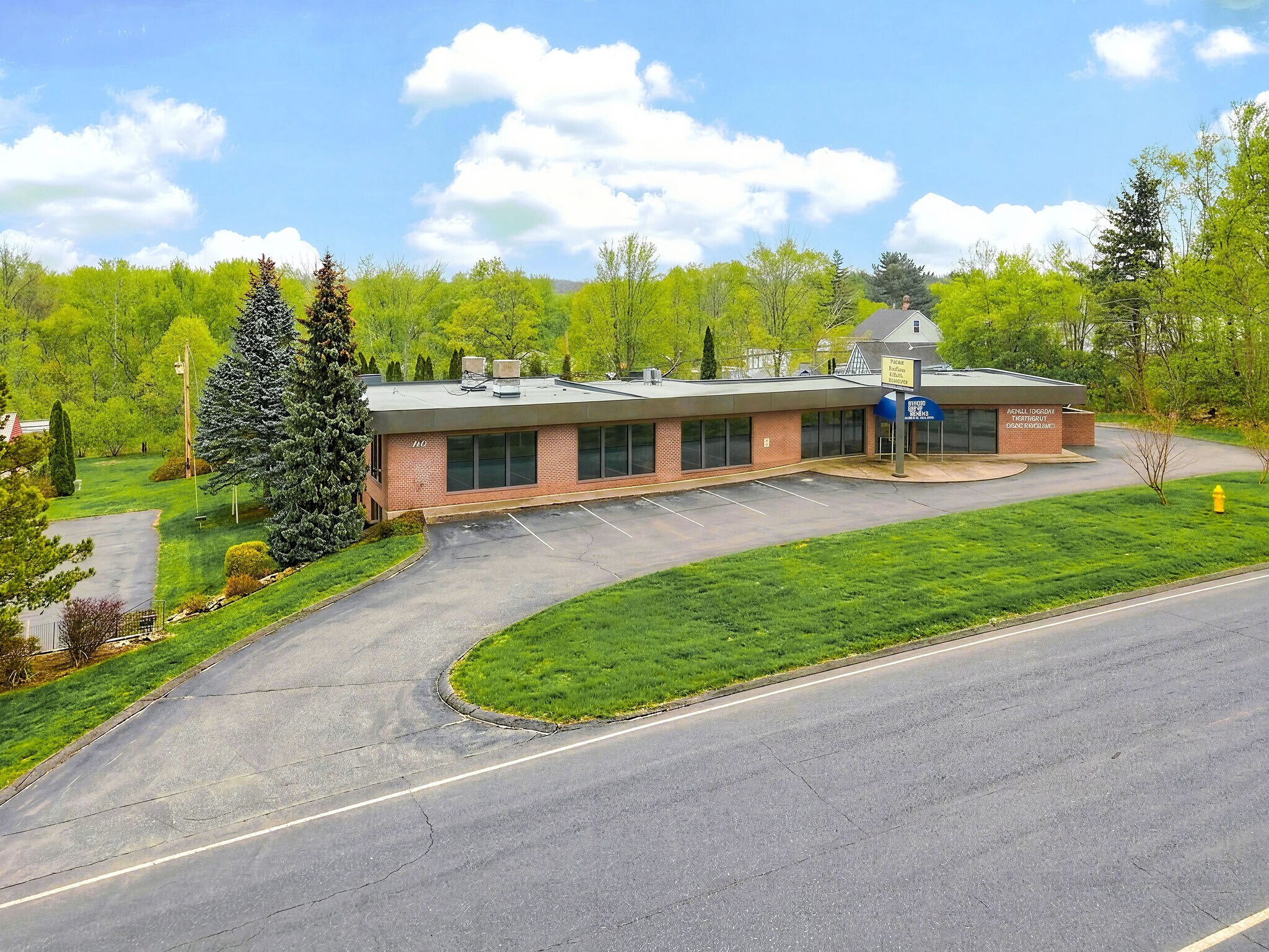 309 Daniel Webster Hwy, Merrimack, NH à vendre Photo de l’immeuble– Image 1 sur 12