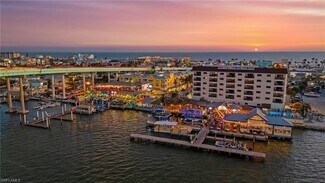 Plus de détails pour Old Seaport Place – à vendre