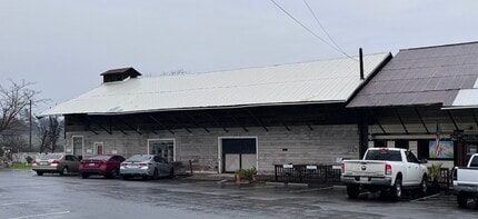 455 Main St, Newcastle, CA à louer Photo de l’immeuble– Image 1 sur 2