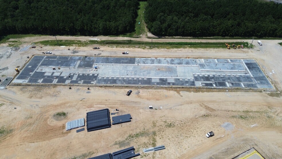 115 Parkway Dr, Rincon, GA à louer - Photo de l’immeuble – Image 2 sur 16