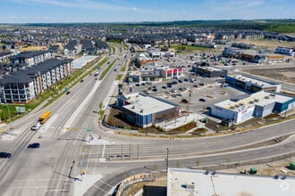 1561 210 Ave, Calgary, AB - VUE AÉRIENNE vue de carte - Image1