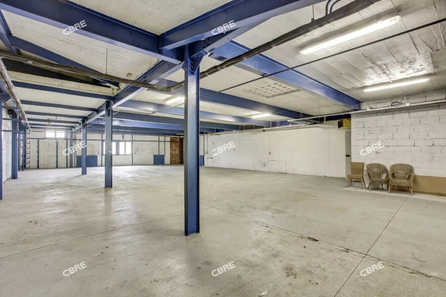 Local d’activités dans Gentilly à louer - Photo intérieure – Image 3 sur 14