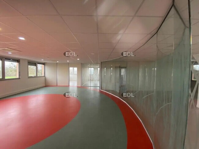 Plus de détails pour Local d'activités à louer