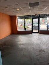 401-407 Freeport Rd, Blawnox, PA à louer Photo intérieure– Image 2 sur 12