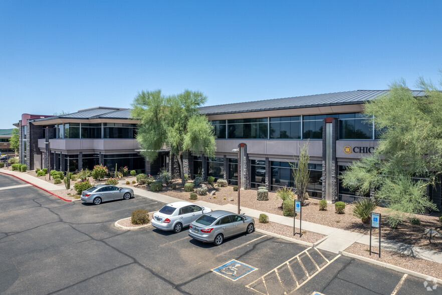 8501 E Princess Dr, Scottsdale, AZ à louer - Photo de l’immeuble – Image 1 sur 12