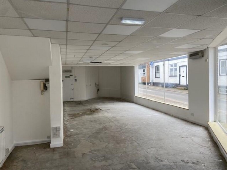 180 High St, Dorking à louer - Photo intérieure – Image 3 sur 3