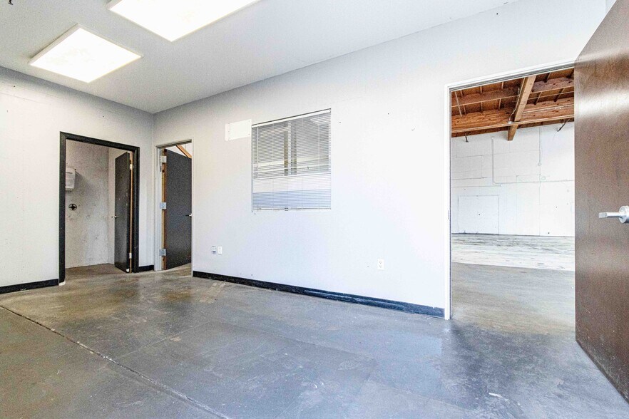 25356 Cypress Ave, Hayward, CA à louer - Photo intérieure – Image 2 sur 7